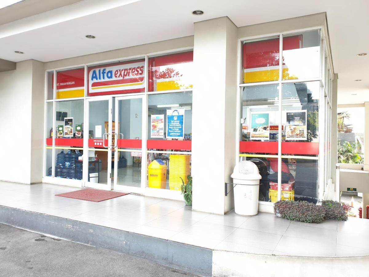 Aya Stays 4 At Parahyangan Apartemen Bandung